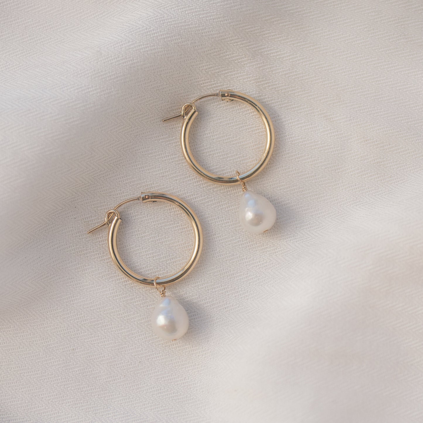 
                  
                    Maeve Hoops
                  
                