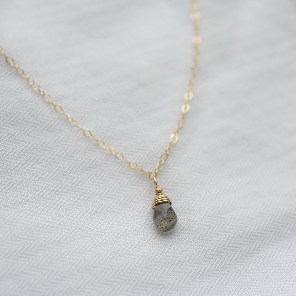 
                  
                    Labradorite Pendant Necklace
                  
                