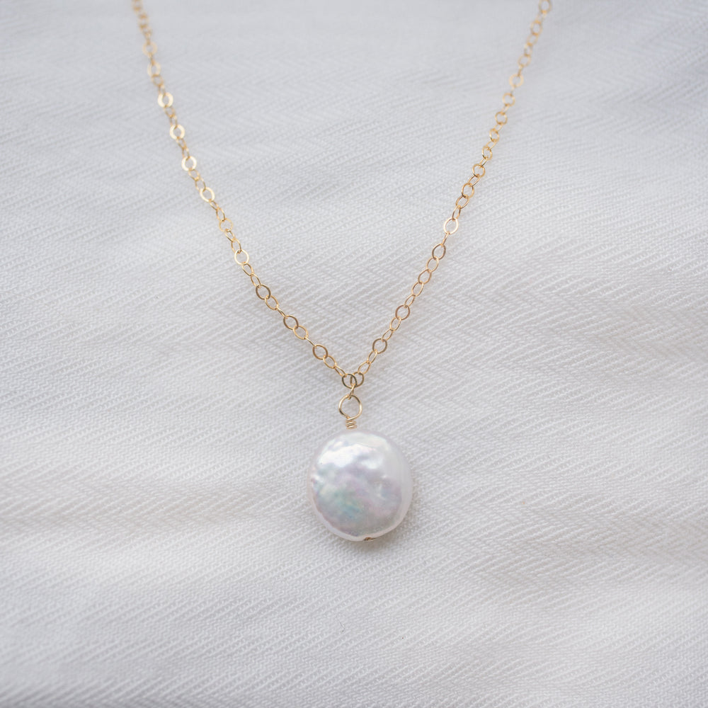 Coin Pearl Pendant Necklace