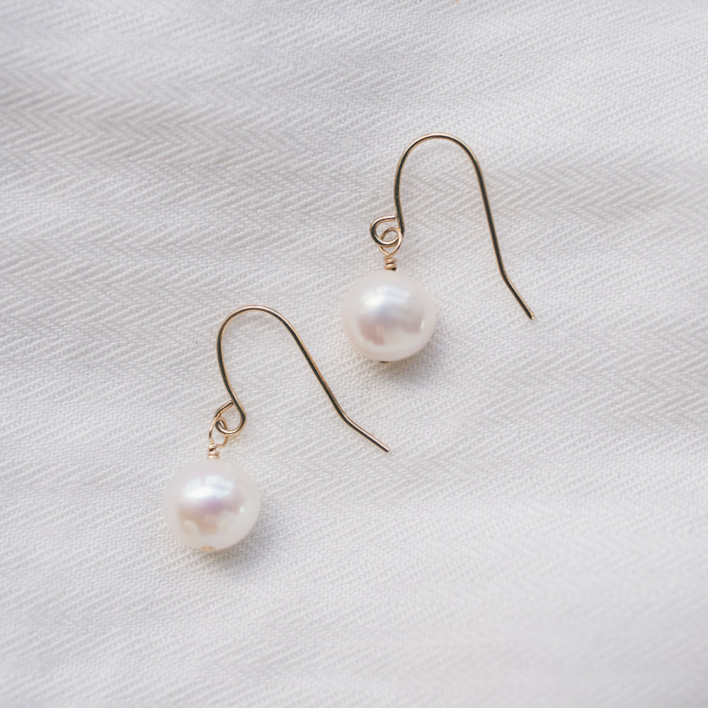 Classic Pearl Earrings