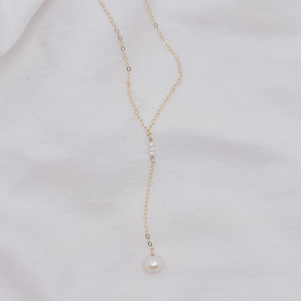 Classic Pearl Lariat Necklace