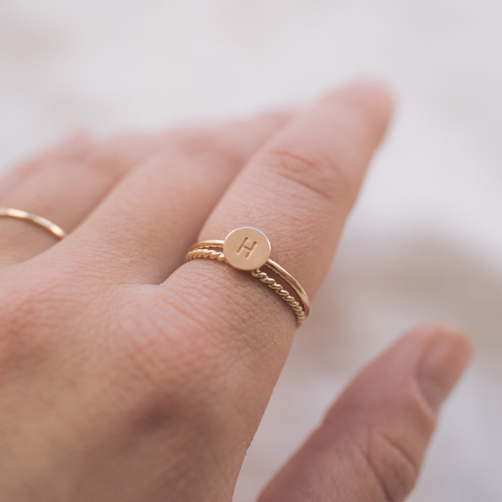Gold Initial Signet Ring, Gold Initial Ring, Gold Signet Ring, Letter Rings  Gold, 14k Gold Signet Ring, Gold Signet Ring Womens, Letter Ring –  somethinggoldjewelry