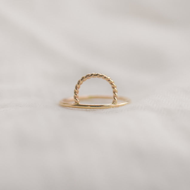 
                  
                    Braided Arch Ring
                  
                